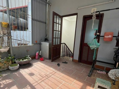 Chính chủ cho thuê MBKD mặt hồ hoàng càu 1922