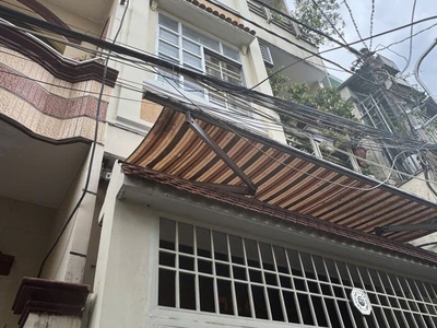 Chính chủ cho thuê MBKD mặt hồ hoàng càu 1028