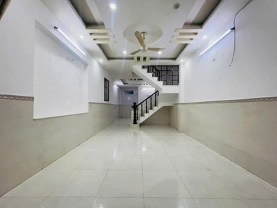 --bán nhà hxh nhất chi mai, phường 13 tân bình  6 9  3 lầu  10 tỷ 1