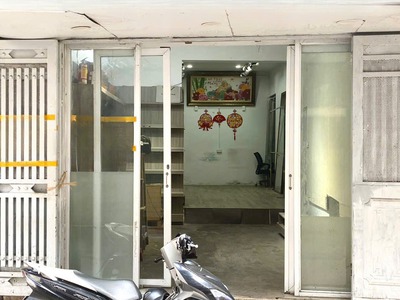 Chính chủ cho thuê MBKD mặt hồ hoàng càu 2489