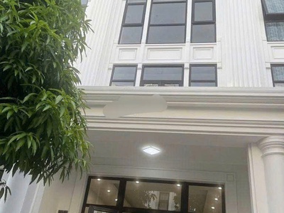 Chính chủ cho thuê MBKD mặt hồ hoàng càu 2070