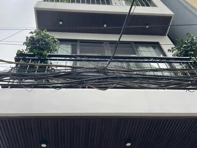 Nhà mới 6 tầng ô tô vào nhà phố nguyễn văn linh-long biên 43.1m2,mặt tiền 3.6m, 9.3 tỷ. 1