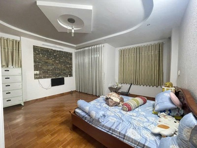 Chính chủ cho thuê MBKD mặt hồ hoàng càu 2267