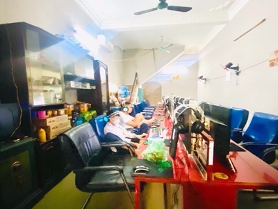 Chính chủ cho thuê MBKD mặt hồ hoàng càu 123