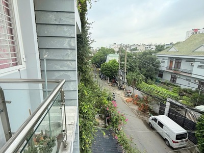 Chính chủ cho thuê MBKD mặt hồ hoàng càu 216