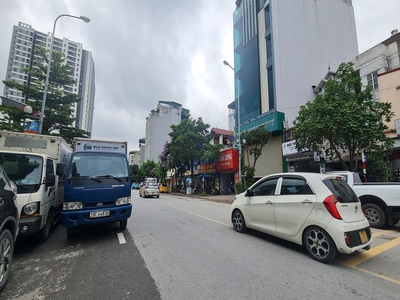 Chính chủ cho thuê MBKD mặt hồ hoàng càu 2278