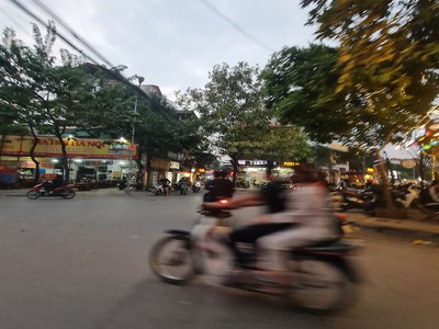 Chính chủ cho thuê MBKD mặt hồ hoàng càu 2435