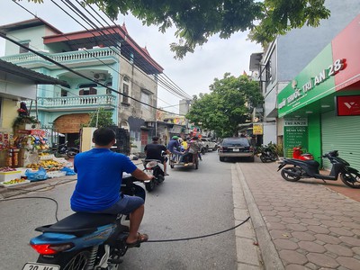 Chính chủ cho thuê MBKD mặt hồ hoàng càu 1979