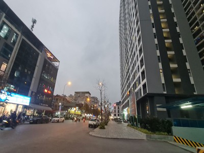 Chính chủ cho thuê MBKD mặt hồ hoàng càu 1517