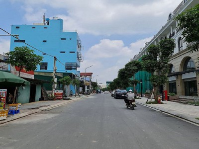 Chính chủ cho thuê MBKD mặt hồ hoàng càu 1468