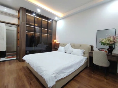 Nhà mới ngõ thông ô tô phố đề đề-long biên 40m2 x 6 tầng, mặt tiền 5m,11.2 tỷ. có thương lượng. 3