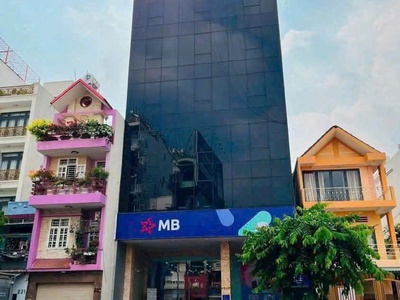 Chính chủ cho thuê MBKD mặt hồ hoàng càu 931