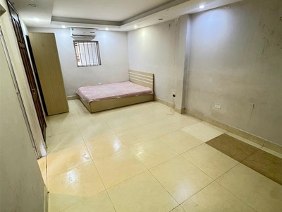 Chính chủ cho thuê MBKD mặt hồ hoàng càu 1579