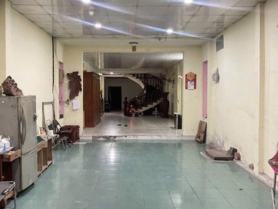 Chính chủ cho thuê MBKD mặt hồ hoàng càu 2317