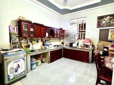 Nhà 3 tầng- đường nhựa 10 mét- nối dài nguyễn văn luông - phú định - quận 8   4 x 14   57m2 , nhỉnh 2