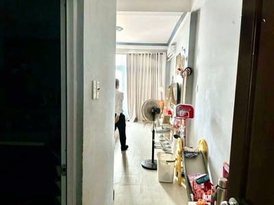 Mặt tiền 4 tầng - đường nhựa 10m- kinh doanh - làm văn phòng- khu nam hùng vương - bình tân - 5pn 4