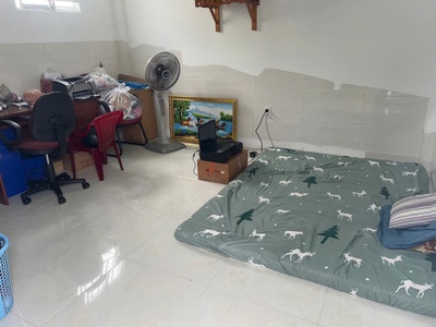 Chính chủ cho thuê MBKD mặt hồ hoàng càu 990