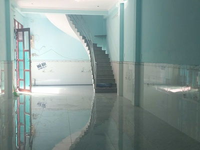 Chính chủ cho thuê MBKD mặt hồ hoàng càu 882