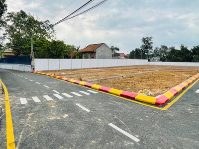 GẤP  Bán nhanh chỉ nhỉnh 2tỷ mảnh đất 100m2 full thổ cư tại Thị xã Sơn Tây 0