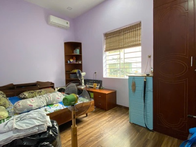 Chính chủ cho thuê MBKD mặt hồ hoàng càu 830