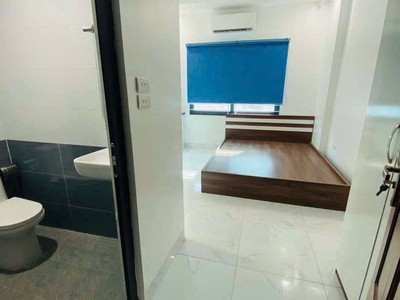 Chính chủ cho thuê MBKD mặt hồ hoàng càu 520