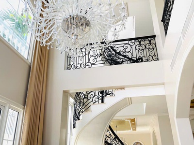 Bán căn biệt thự kđt vcn phước hải phường phước hải nha trang  diện tích 330m2   ngang 15m  giá: 3