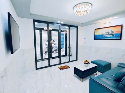 Bán nhà mới, vị trí lô góc   khu máy nước, gần chợ lạc long quân phường phước tân tp nha trang dt 2