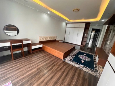Chính chủ cho thuê MBKD mặt hồ hoàng càu 377