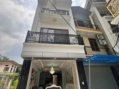 Chính chủ cho thuê MBKD mặt hồ hoàng càu 376