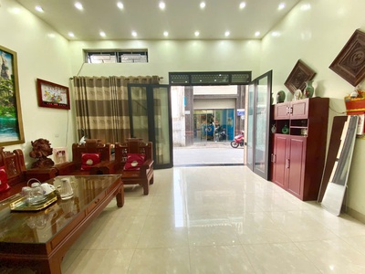 Chính chủ cho thuê MBKD mặt hồ hoàng càu 549