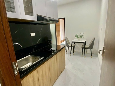 Chính chủ cho thuê MBKD mặt hồ hoàng càu 2319