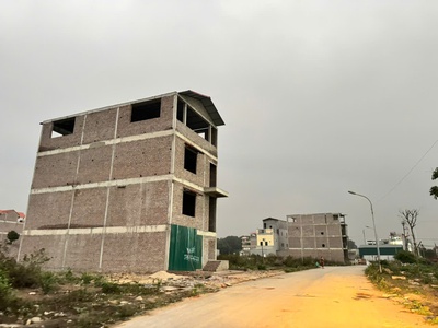 Chính chủ cho thuê MBKD mặt hồ hoàng càu 596