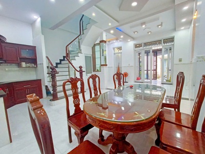 Chính chủ cho thuê MBKD mặt hồ hoàng càu 2221