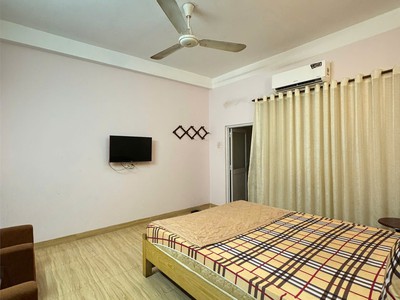 Chính chủ cho thuê MBKD mặt hồ hoàng càu 1019