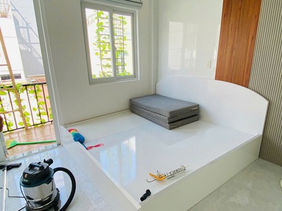 Chính chủ cho thuê MBKD mặt hồ hoàng càu 1166