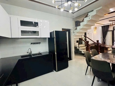 Chính chủ cho thuê MBKD mặt hồ hoàng càu 1541