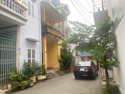 Chính chủ cho thuê MBKD mặt hồ hoàng càu 1720