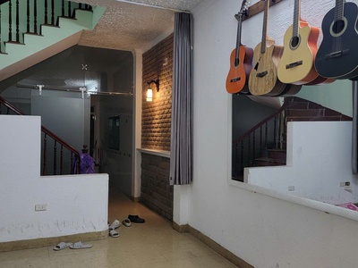 Chính chủ cho thuê MBKD mặt hồ hoàng càu 1327