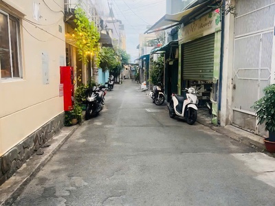 Chính chủ cho thuê MBKD mặt hồ hoàng càu 1825