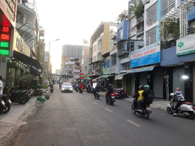 Chính chủ cho thuê MBKD mặt hồ hoàng càu 1952