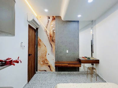 Chính chủ cho thuê MBKD mặt hồ hoàng càu 2263
