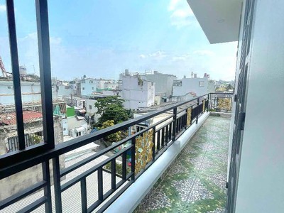 Chính chủ cho thuê MBKD mặt hồ hoàng càu 817