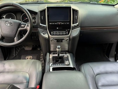 Toyota Land Cruiser 4.6 V8 sản xuất 2020, 1 chủ Hà Nội, tên công ty. 8