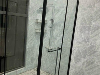 Vách ngăn kính cường lực nhà vệ sinh sang trọng 2025 0