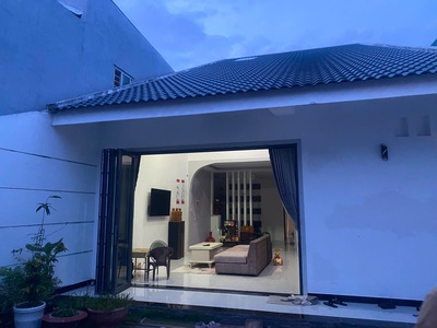 Bán Đất Tặng Nhà mặt tiền đường Nguyễn Tất Thành  ngang 8m  kết nối sân bay Cam Ranh   TT Nha Trang 2