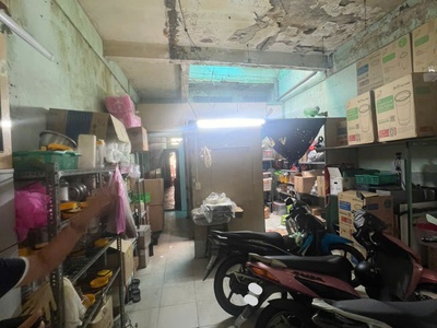 Bán gấp nhà cấp 4 Mặt Tiền Kinh Doanh đường Trần Quý P.4 Quận 11 1