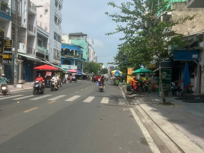 Bán gấp nhà cấp 4 Mặt Tiền Kinh Doanh đường Trần Quý P.4 Quận 11 4