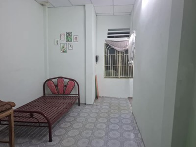 Chính chủ cho thuê MBKD mặt hồ hoàng càu 4302