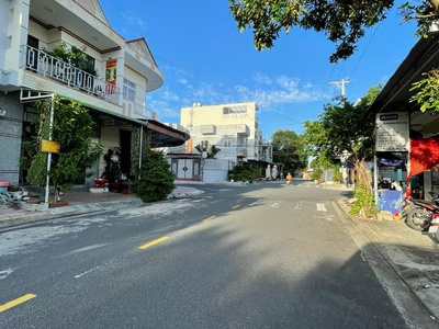 Nhà chính chủ - vị trí đẹp đường lê hồng phong, p. cam lộc, cam ranh 0