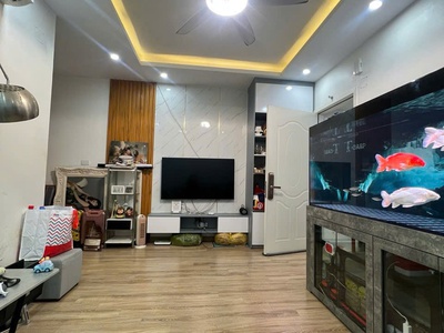 Chính chủ cho thuê MBKD mặt hồ hoàng càu 3693
